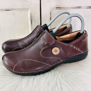 Clarks Un.Loop Brown Leather Buttoned Slip on Shoes Loafers Comfort - 8.5N